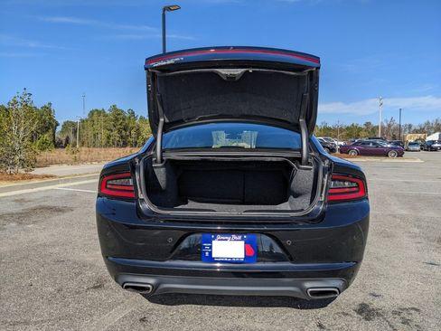 Used 2023 Dodge Charger SXT image 40