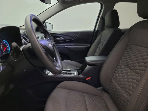 Used 2021 Chevrolet Equinox LT w/ LPO, Cargo Package image 17