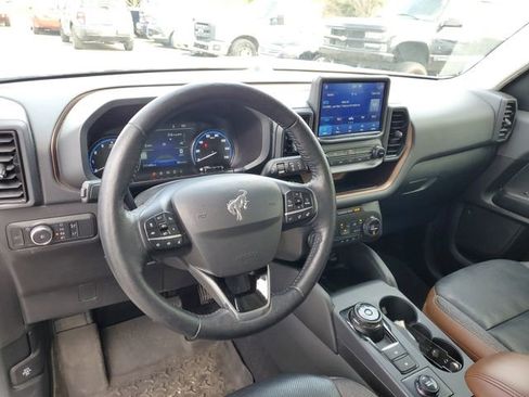 Used 2021 Ford Bronco Sport Outer Banks AWD/4WD image 15