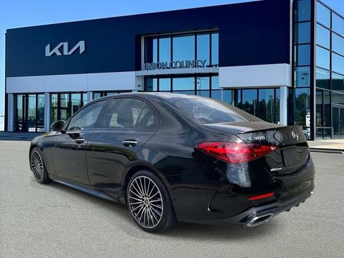 Used 2024 Mercedes-Benz C 300 4MATIC Sedan image 4