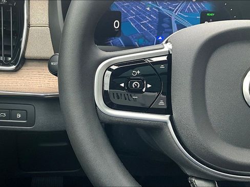 New 2026 Volvo XC90 T8 Ultra w/ Lounge Package AWD/4WD image 24