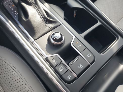 New 2026 Kia Sorento S FWD image 36