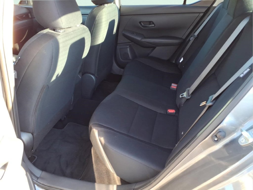 Used 2024 Nissan Sentra S FWD image 14