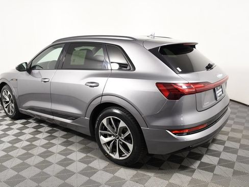 Used 2021 Audi e-tron Premium w/ Black Optic Package AWD/4WD image 3