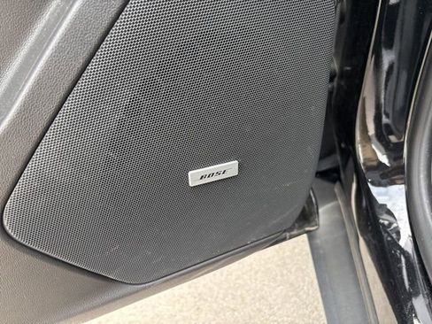 Used 2022 Cadillac XT5 Premium Luxury w/ LPO, Floor Liner Package AWD/4WD image 53