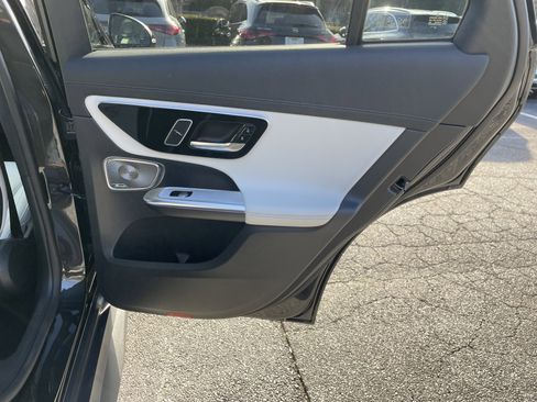 New 2026 Mercedes-Benz GLC 300 4MATIC image 38