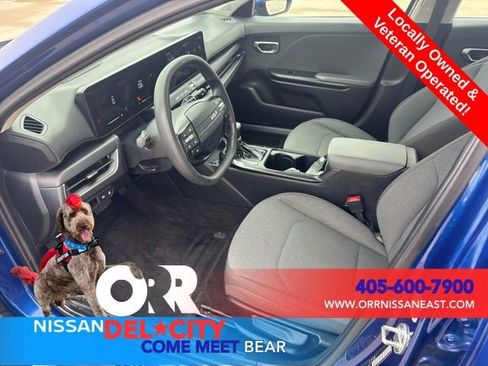 Used 2025 Kia K4 FWD image 11