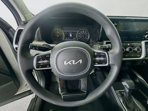 Certified 2022 Kia Sorento LX AWD/4WD image 21