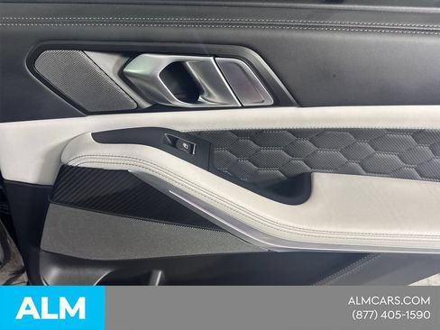 Used 2022 BMW X5 M w/ Competition Package 2 AWD/4WD image 19