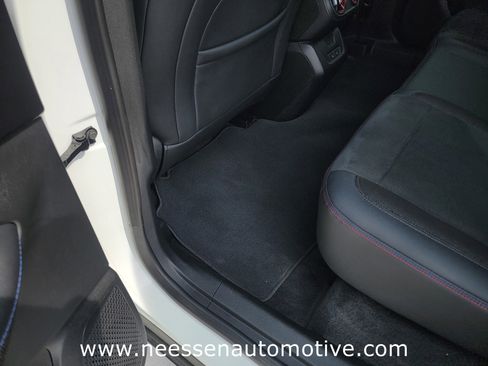 Used 2024 Chevrolet Blazer EV RS AWD/4WD image 13