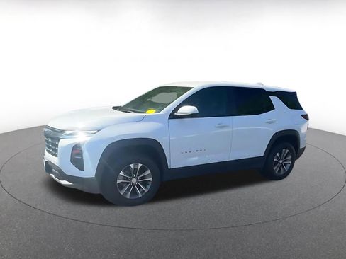 Used 2025 Chevrolet Equinox LT image 7