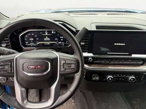 Used 2023 GMC Sierra 1500 Elevation image 10