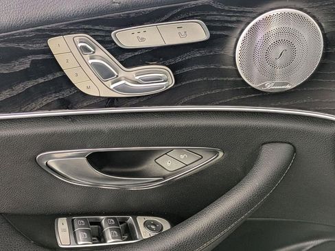 Used 2018 Mercedes-Benz E 300 image 14