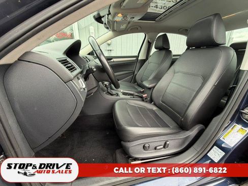 Used 2014 Volkswagen Passat 1.8T SE FWD image 15