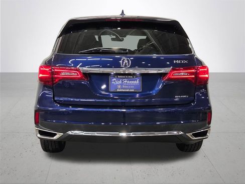 Used 2017 Acura MDX w/ Technology & Entertainment image 11