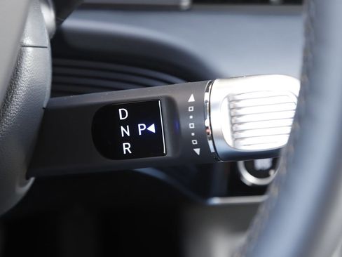 New 2025 Hyundai Ioniq 5 SEL image 28