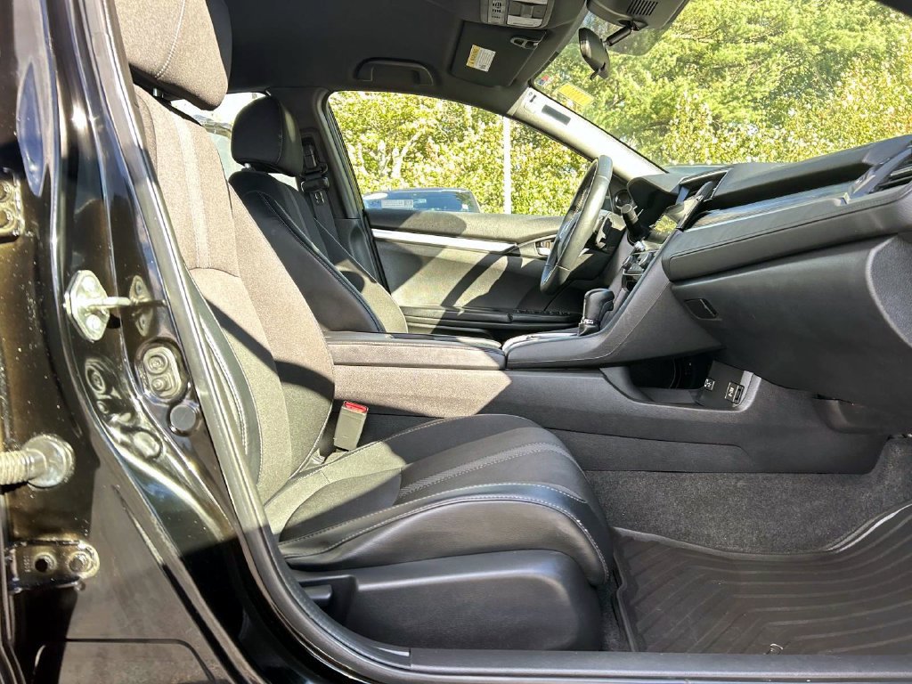 Used 2020 Honda Civic Sport image 15