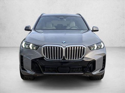 Used 2026 BMW X5 sDrive40i w/ M Sport Package RWD image 5
