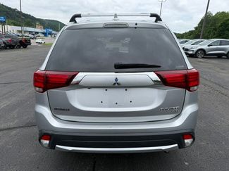 Used 2018 Mitsubishi Outlander AWD video 4