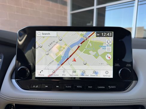 Used 2023 Nissan Rogue SL w/ SL Premium Package image 24