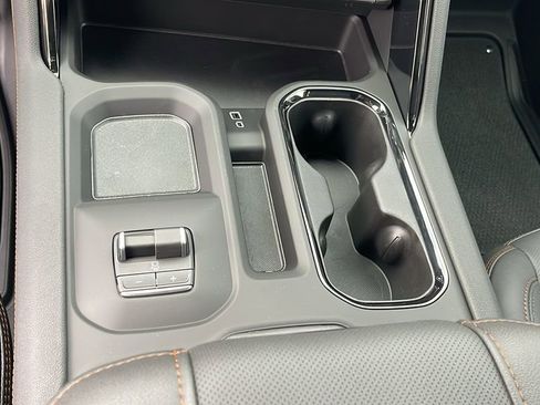 New 2026 GMC Sierra 2500 AT4 w/ AT4 Premium Plus Package image 21