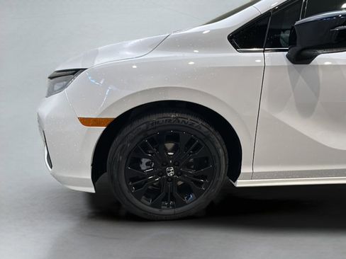 New 2026 Honda Odyssey Sport-L image 4