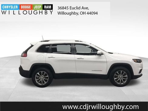 Used 2021 Jeep Cherokee Latitude Lux image 4