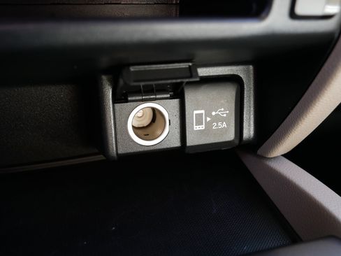 Used 2020 Honda Pilot EX image 33