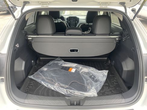 Certified 2025 Subaru Crosstrek 2.5i Limited w/ Crosstrek Mirror Package image 35