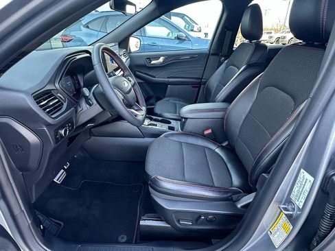 Used 2023 Ford Escape ST-Line w/ Tech Pack #1 image 8