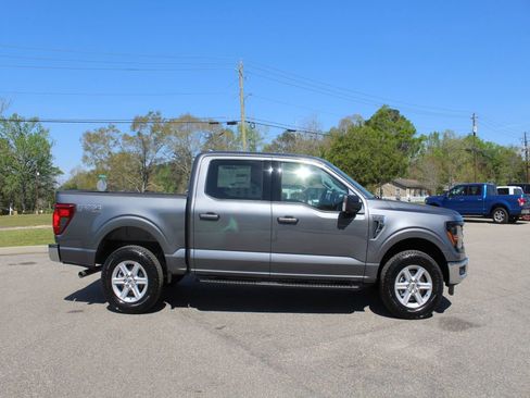 New 2026 Ford F150 XLT w/ Equipment Group 302A MID image 8