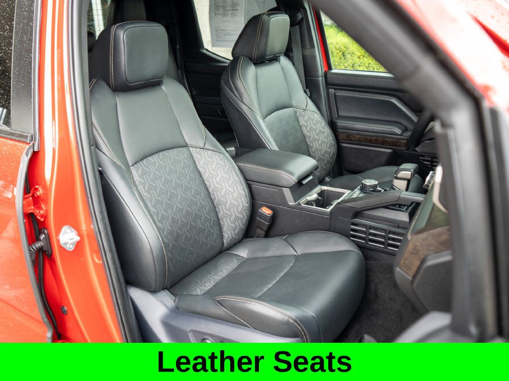 Used 2024 Toyota Tacoma Limited AWD/4WD image 9