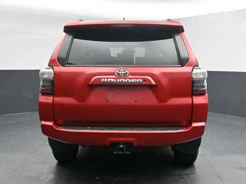 Used 2019 Toyota 4Runner SR5 Premium image 8