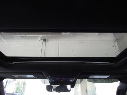 Used 2024 Toyota Tacoma TRD Sport w/ TRD Sport Premium Package image 30