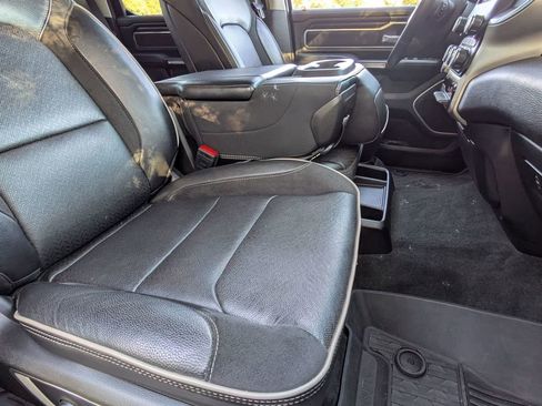 Used 2022 RAM 1500 Laramie image 30