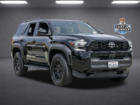 Used 2025 Toyota 4Runner TRD Off-Road Premium w/ Tow Technology Package AWD/4WD image 2