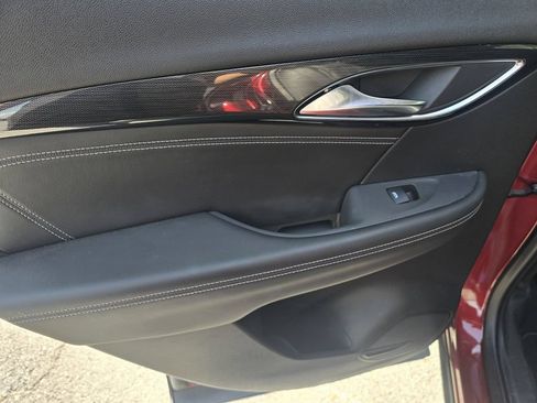 Used 2021 Buick Envision Essence w/ Sport Touring Package FWD image 13