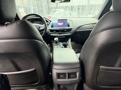 Used 2022 Cadillac CT5 V image 29