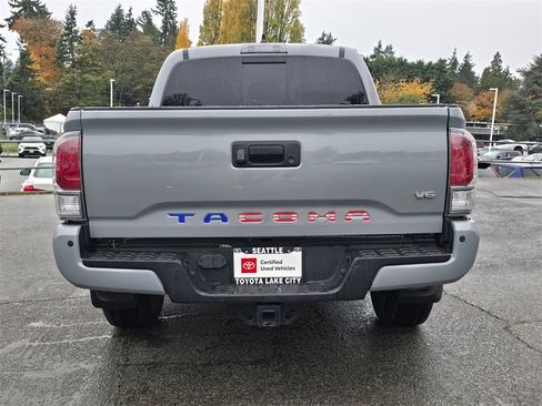 Certified 2021 Toyota Tacoma TRD Sport image 6