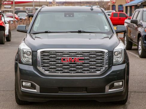 Used 2020 GMC Yukon XL Denali image 3