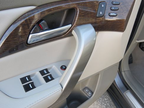 Used 2011 Acura MDX AWD/4WD image 28