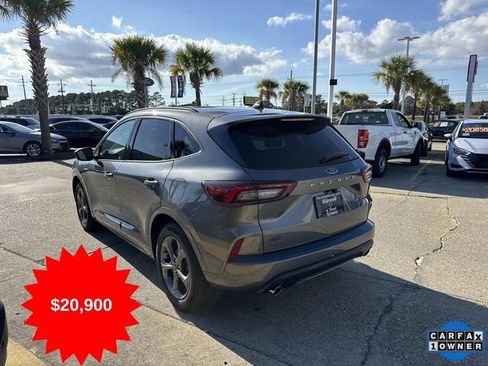 Used 2024 Ford Escape ST-Line w/ Cold Weather Package image 4