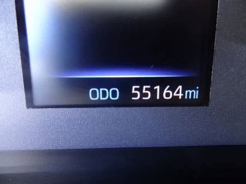 Used 2023 Toyota Corolla LE image 12