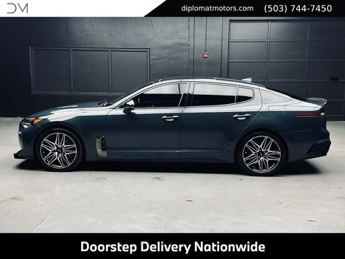 Used 2022 Kia Stinger GT1 AWD/4WD image 4
