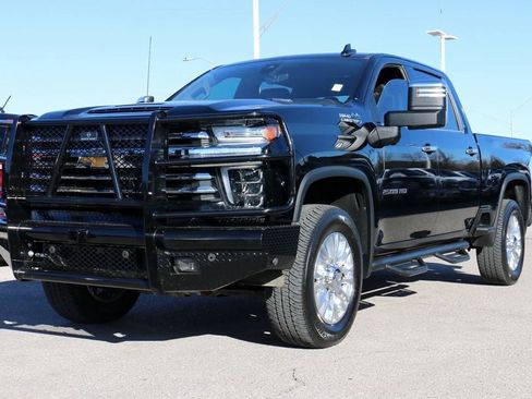Used 2020 Chevrolet Silverado 2500 High Country w/ Z71 Off-Road Package image 1