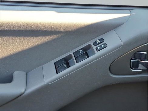 Used 2021 Nissan Frontier SV image 22