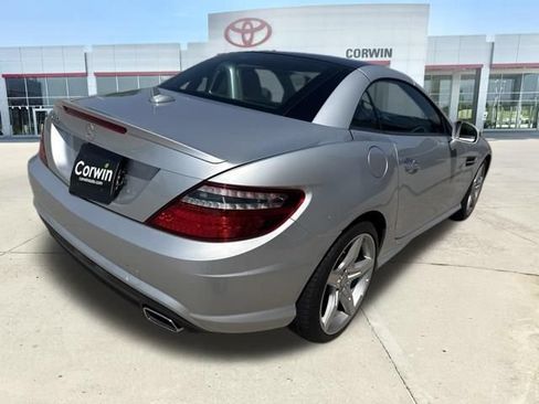 Used 2014 Mercedes-Benz SLK 350 image 6