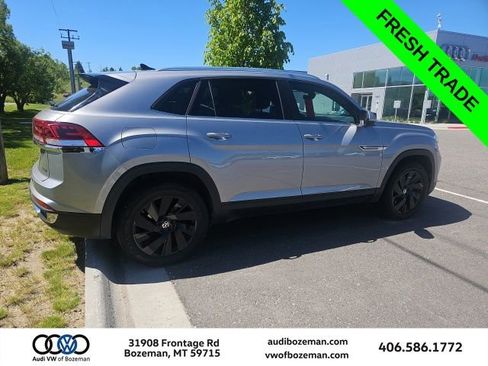 Used 2024 Volkswagen Atlas Cross Sport SE w/ Panoramic Sunroof Package AWD/4WD image 4