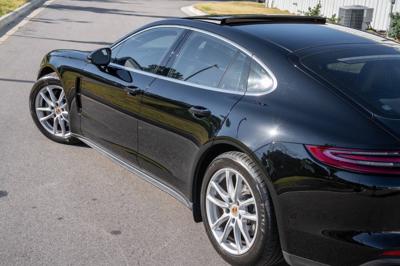 Used 2018 Porsche Panamera 4S AWD/4WD image 11