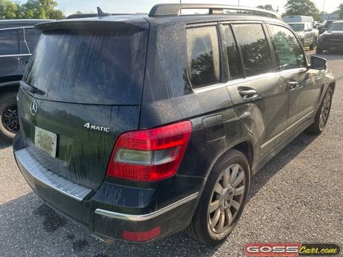 Used 2011 Mercedes-Benz GLK 350 4MATIC image 3